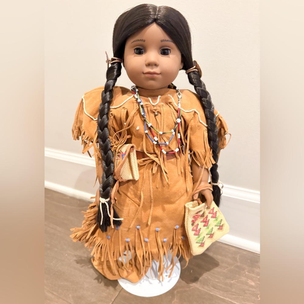 American Girl Doll - Kaya - original. DISCONTINUED